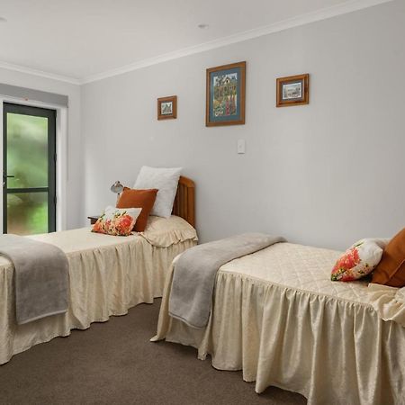 Fabulous Apartment With Private Spa Pool & Gym Picton Kültér fotó