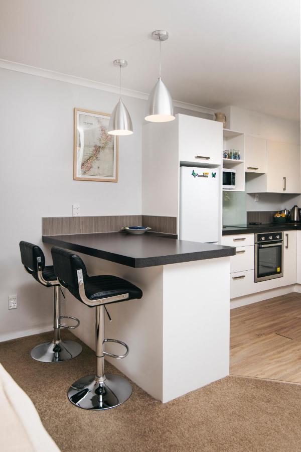 Fabulous Apartment With Private Spa Pool & Gym Picton Kültér fotó