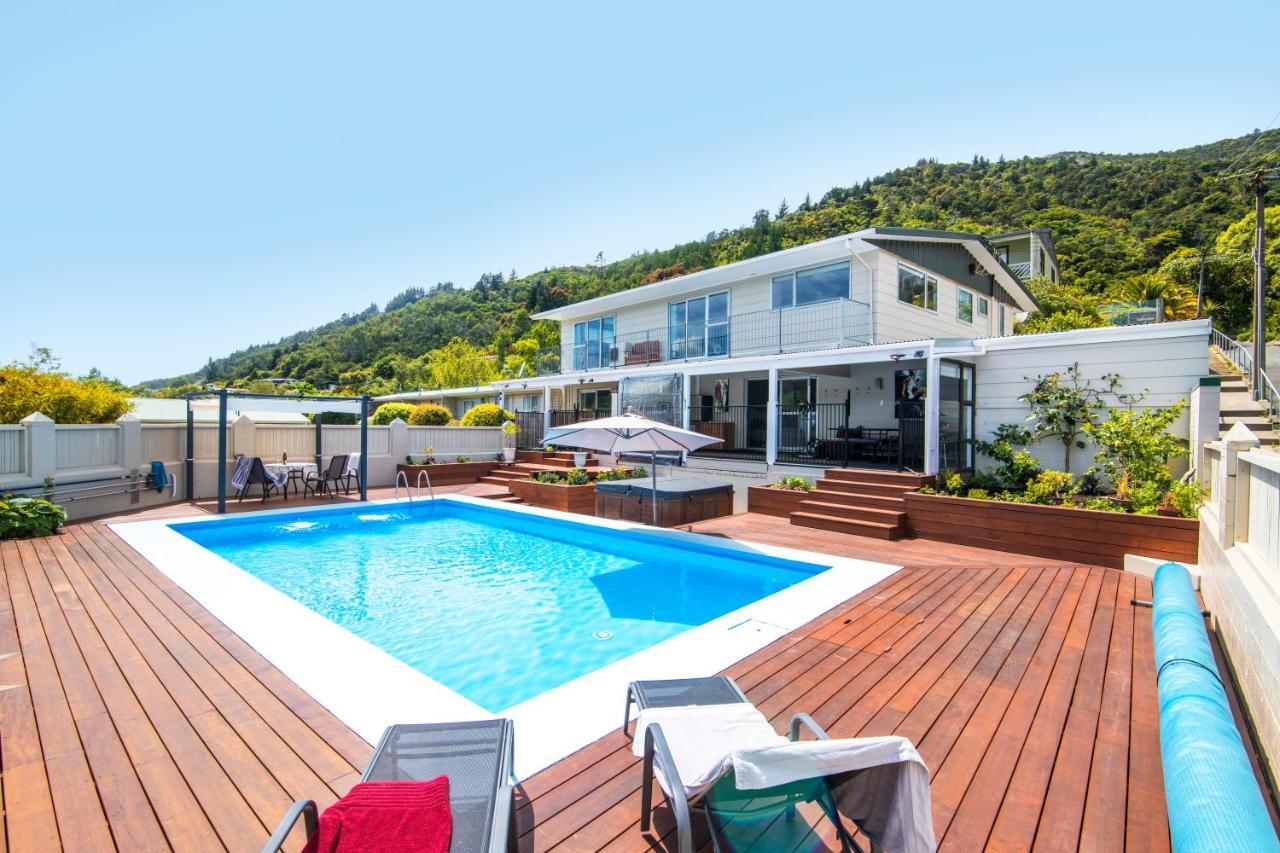 Fabulous Apartment With Private Spa Pool & Gym Picton Kültér fotó